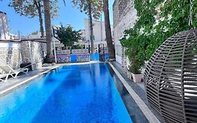 Kılavuz otel